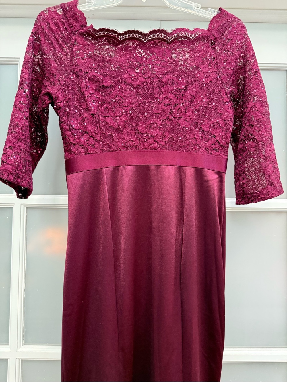 MISSMAY Women's Maroon Floral Lace Sequins Ruffle Evening Maxi Dress S ( 4-6) - Picture 7 of 14